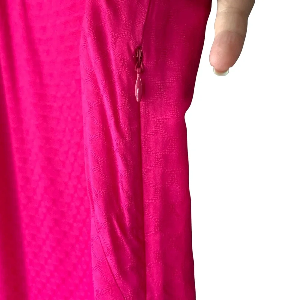 Vineyard Vines Hot pink sheath sundress with‎ smocked/beaded neckline. Size 14